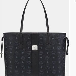 NWT MCM Black Logo Tote Bag - Classic Leather Shopper